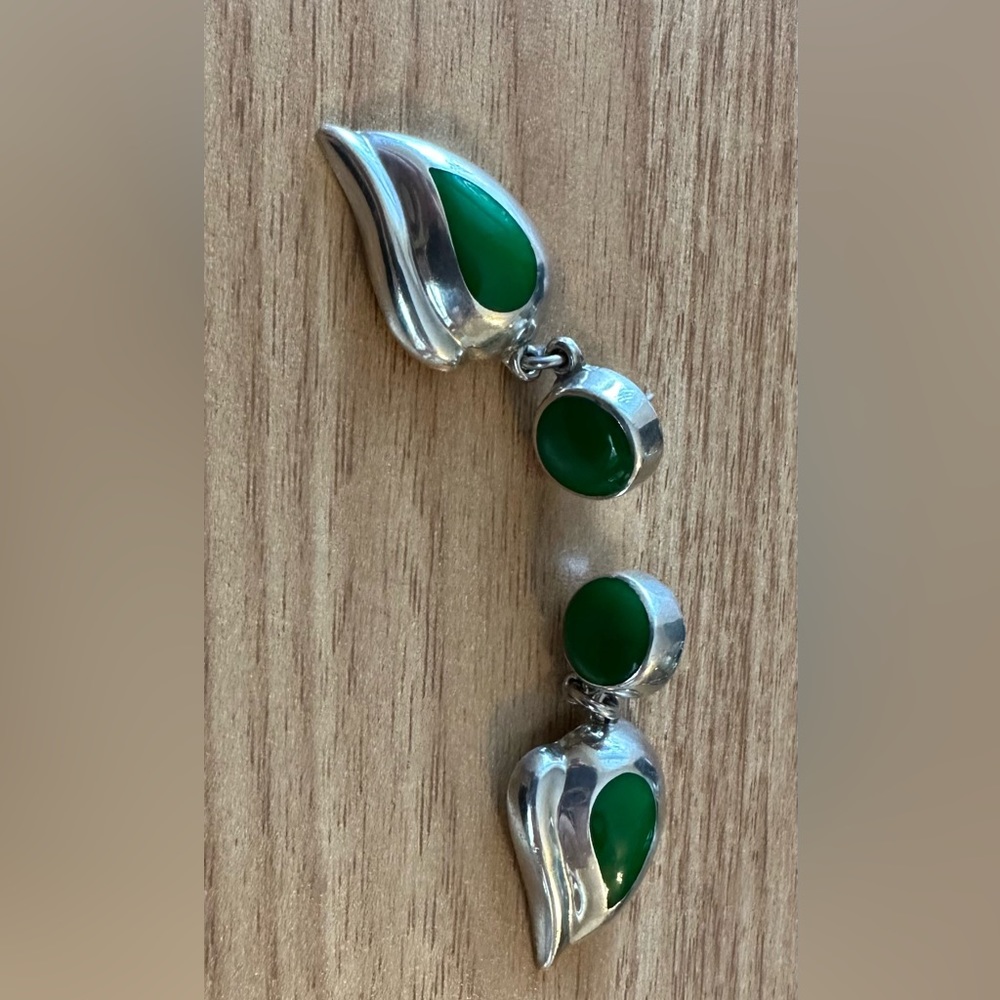 Gorgeous 925 Green & Silver post earrings - Picture 3 of 3